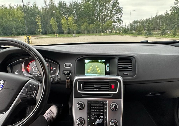 Volvo V60 cena 59800 przebieg: 182000, rok produkcji 2016 z Płock małe 781